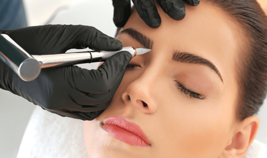 BROW TINTING